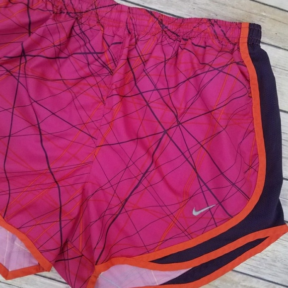 Nike Women's Running Shorts Size S - Picture 6 of 6